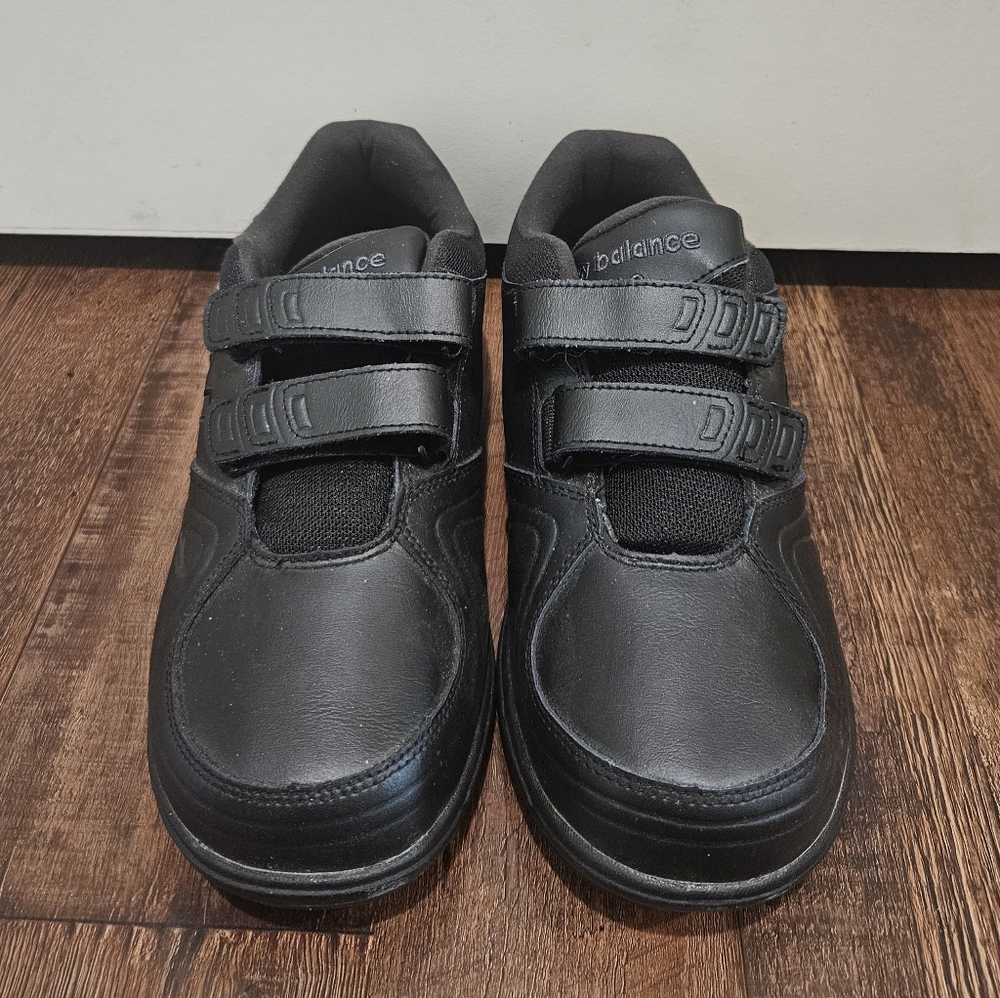 New Balance women